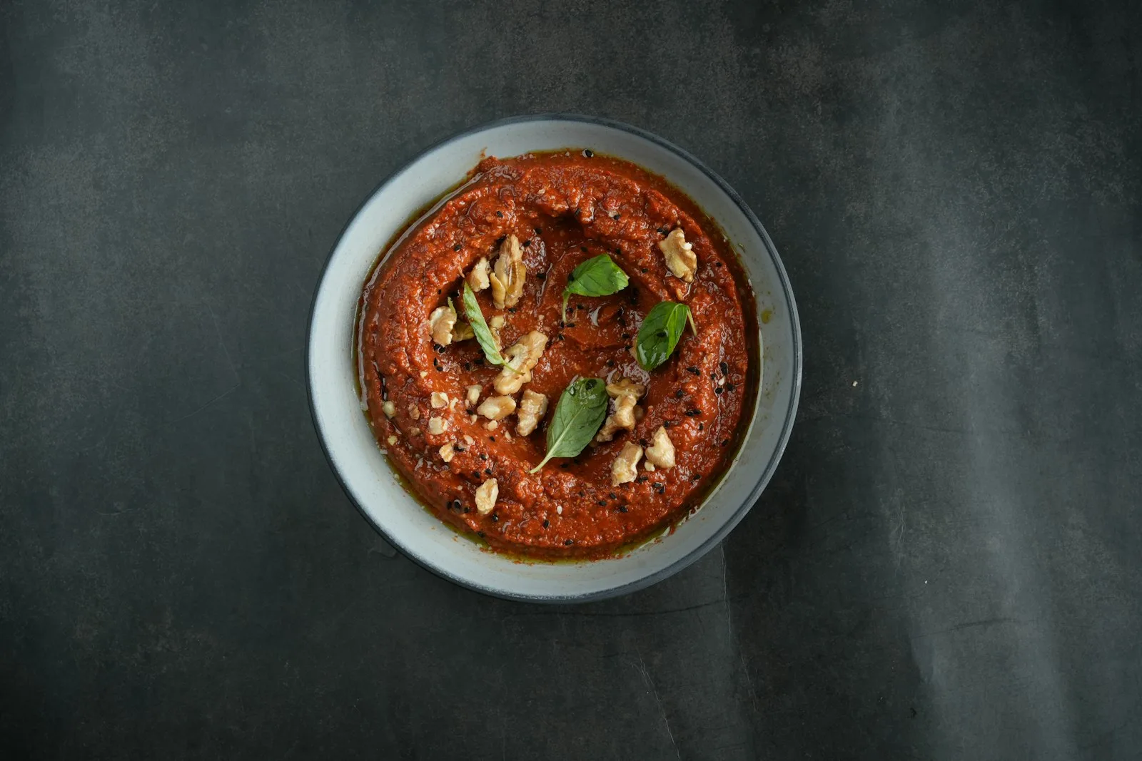 Pesto mit getrockneten Tomaten
